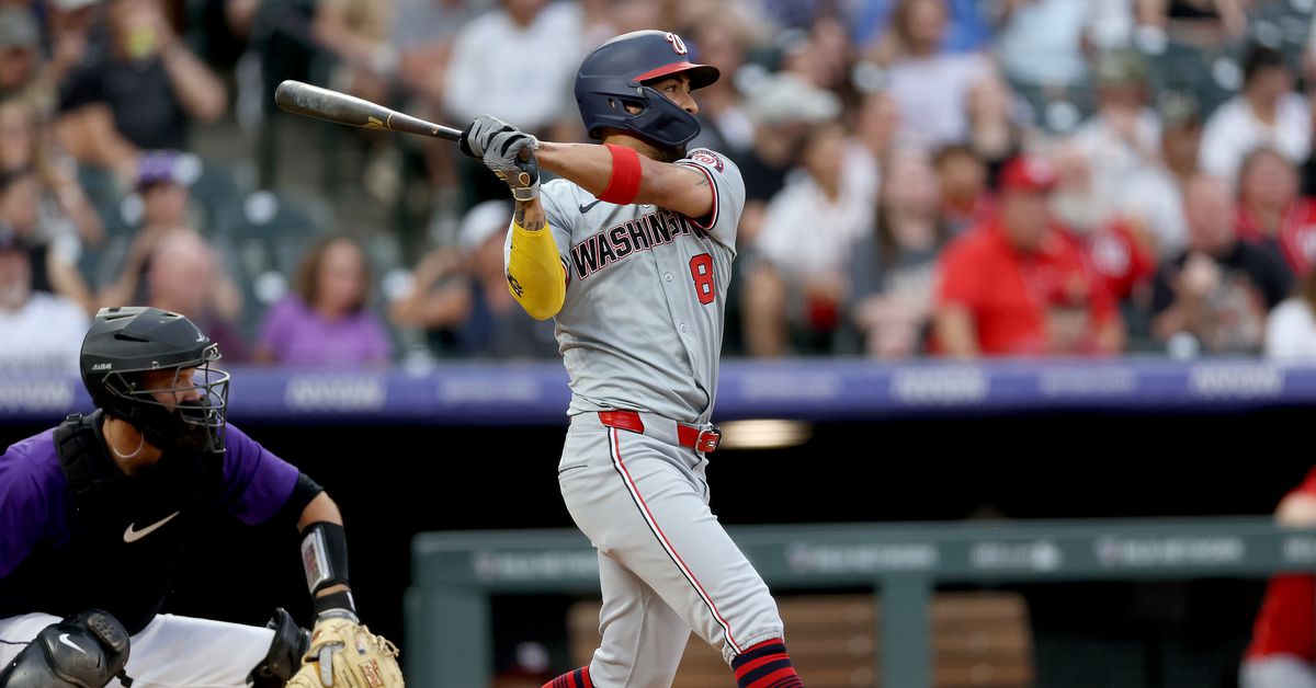 Braves sign Eddie Rosario to minor league deal, per report