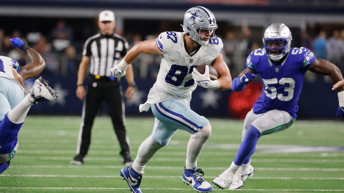 Dallas Cowboys TE Jake Ferguson