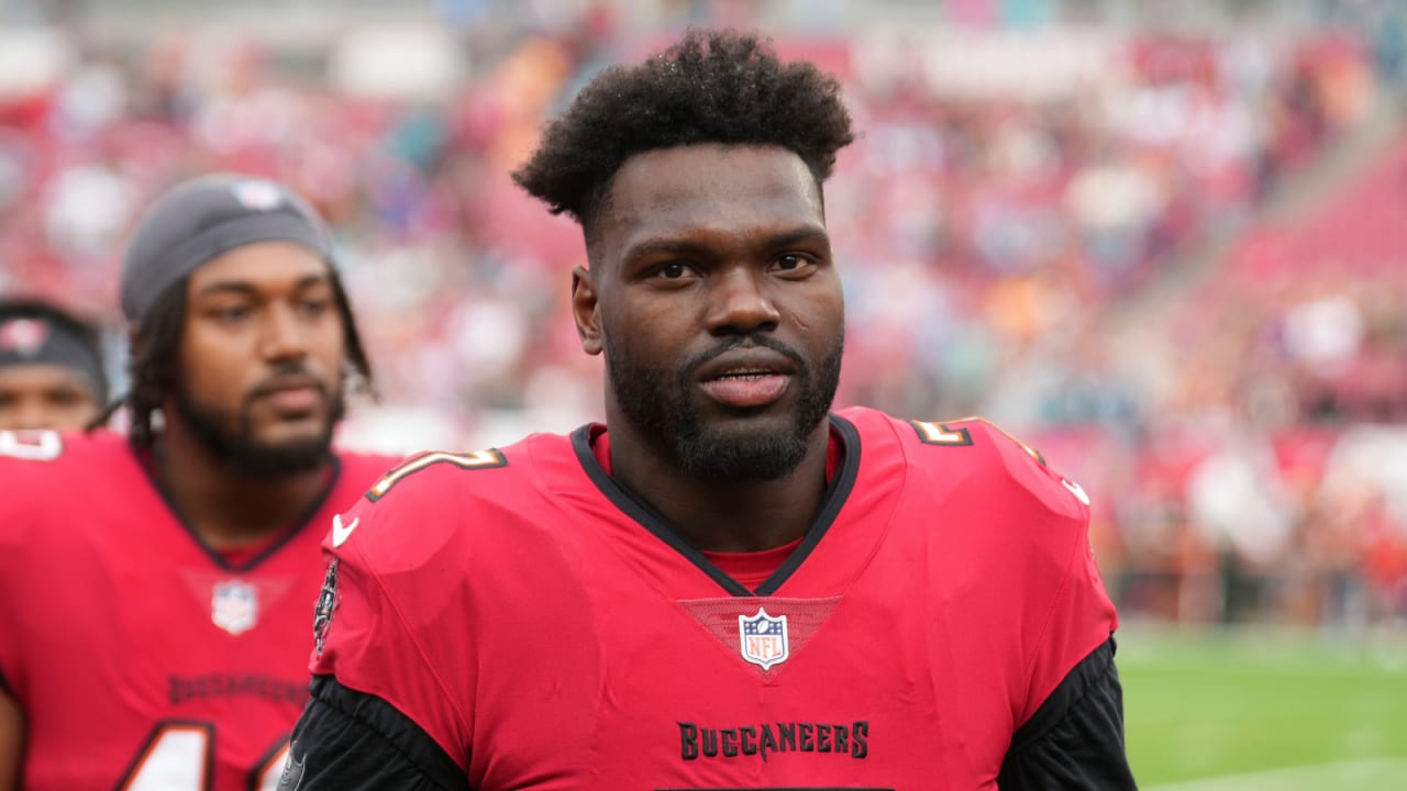 Dolphins LB, two-time Super Bowl champion LB Shaquil Barrett announces retirement after nine seasons