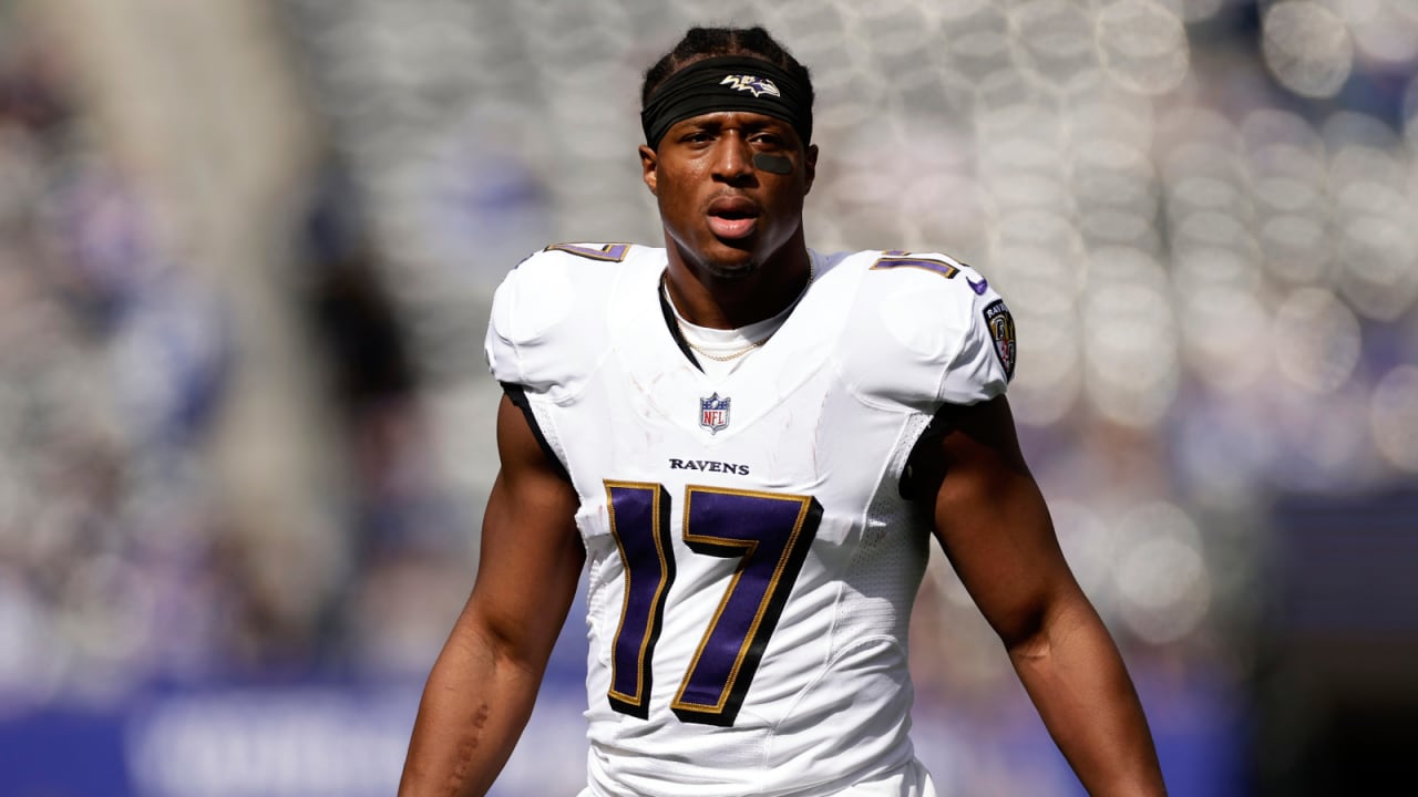 Former Dolphins, Cardinals RB Kenyan Drake retires after eight seasons