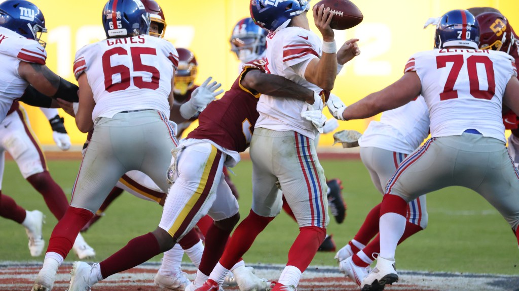 Giants QB Daniel Jones his own worst enemy