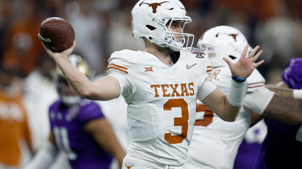 Giants select QB Quinn Ewers in way-too-early 2025 NFL mock draft