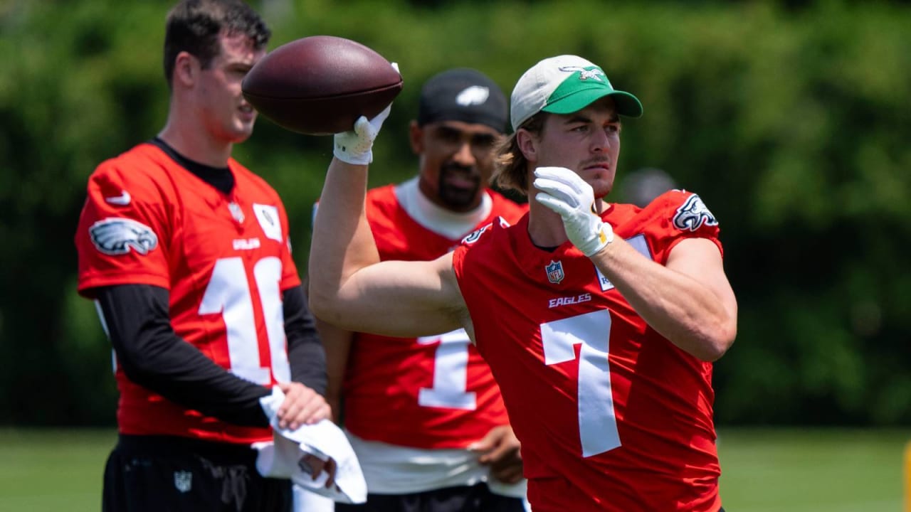 Kenny Pickett on move from Pittsburgh to Philadelphia: 'Change is a great thing'