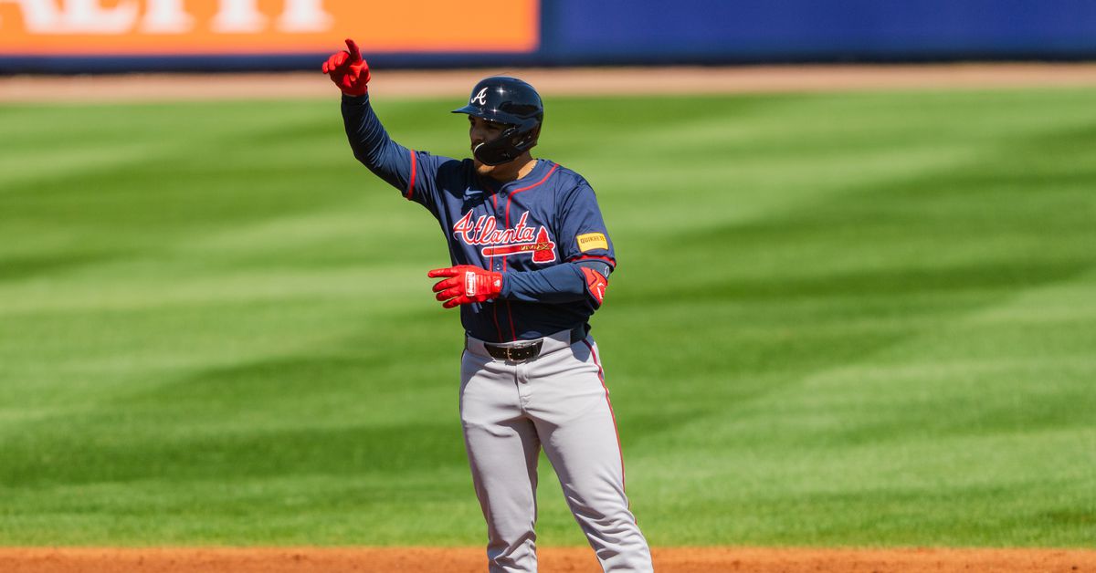 Nacho Alvarez Jr. hitting and playing second in MLB debut