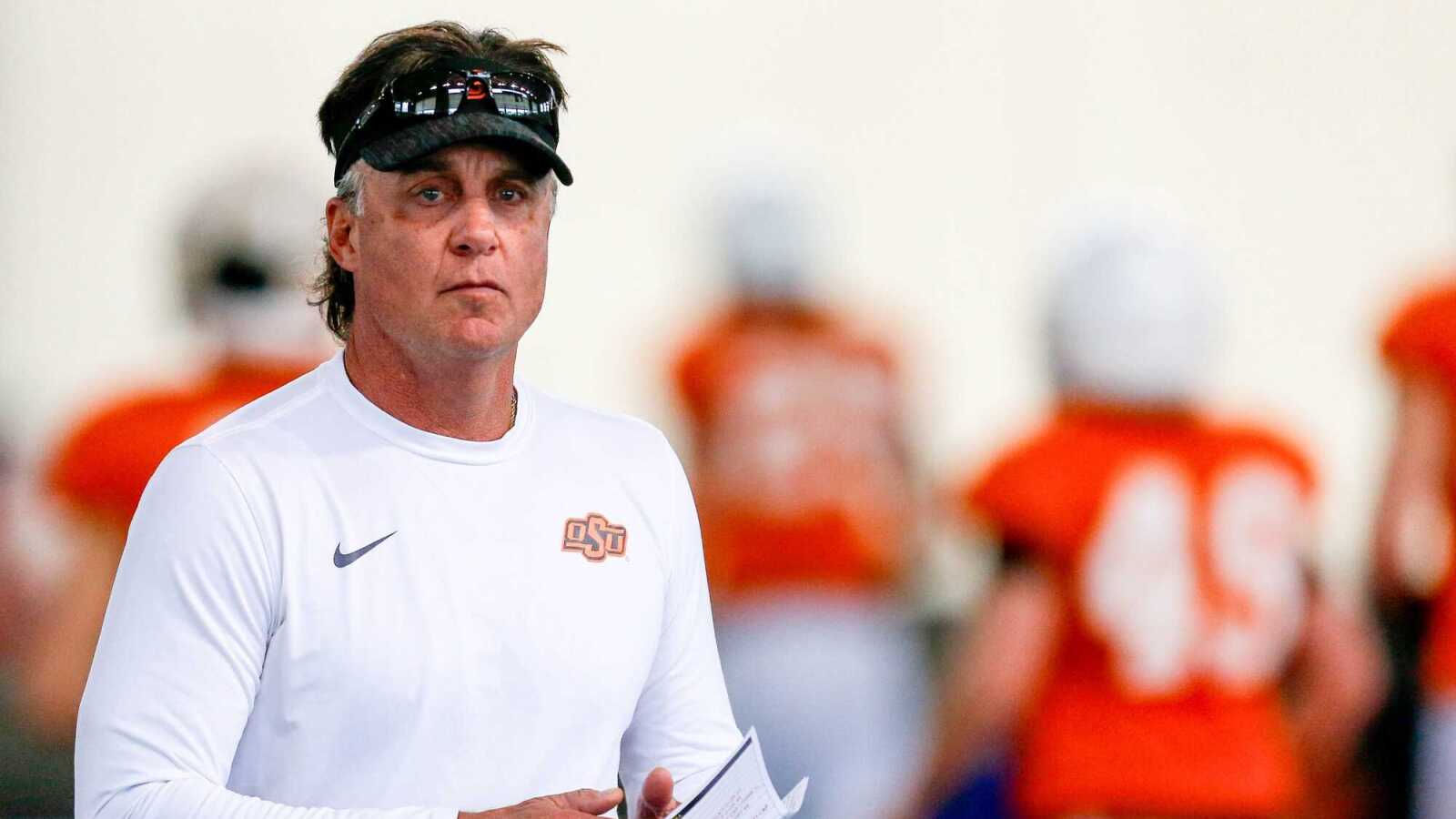 Oklahoma State HC shows he isn't taking Ollie Gordon situation seriously