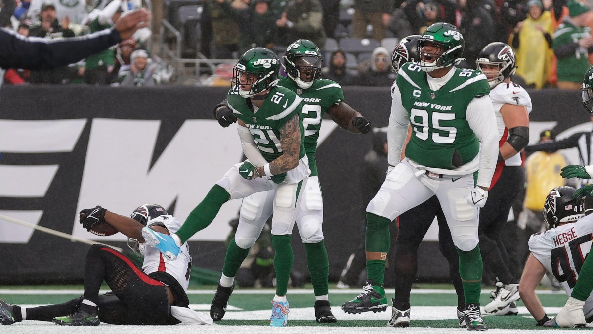 Powered by an elite defense, the New York Jets' Super Bowl window remains open