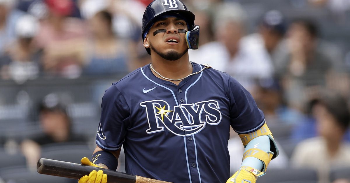 Rays trade All-Star Isaac Paredes to the Cubs
