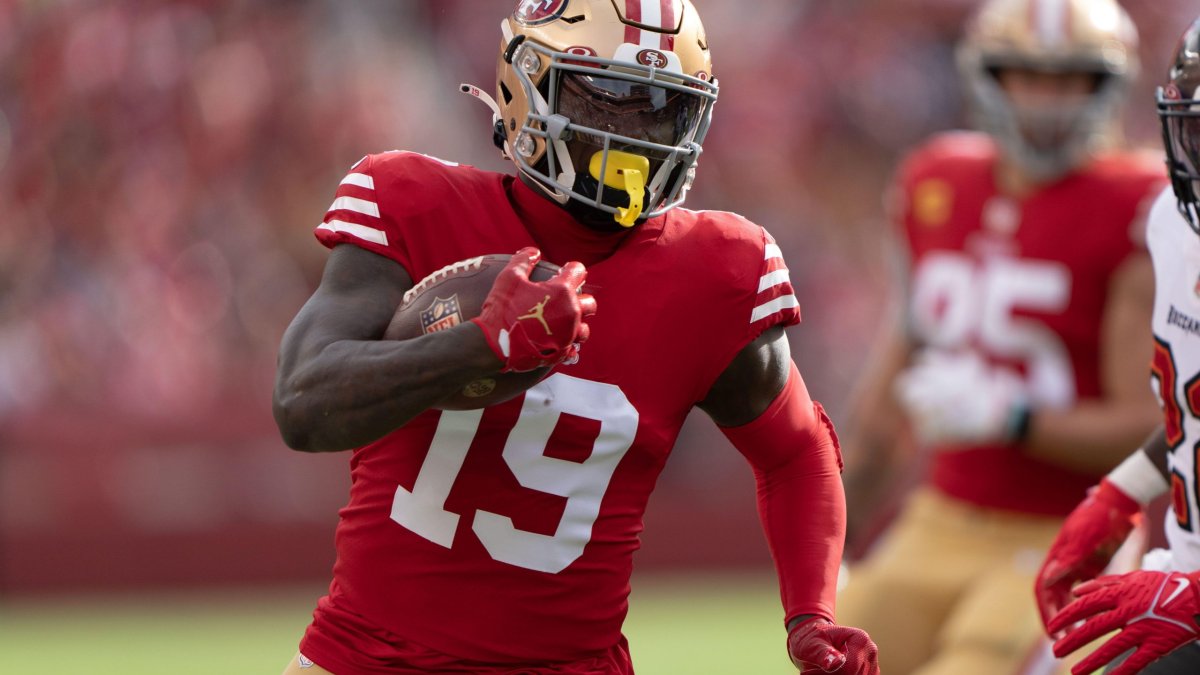 San Francisco 49ers WR Deebo Samuel Sr.