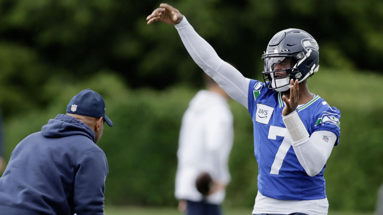 Seahawks QB Geno Smith believes he's 'still getting better': I know I'm not 'finished product'