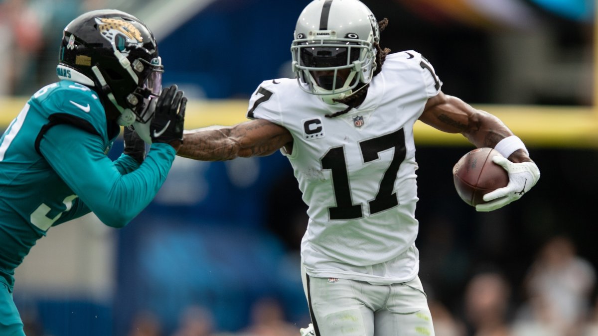 Perfect 2024 fantasy football draft strategy, round by round for 10-team leagues: Pick No. 5
