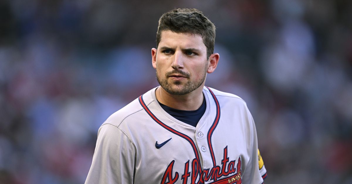 Austin Riley out 6-8 weeks with hand fracture