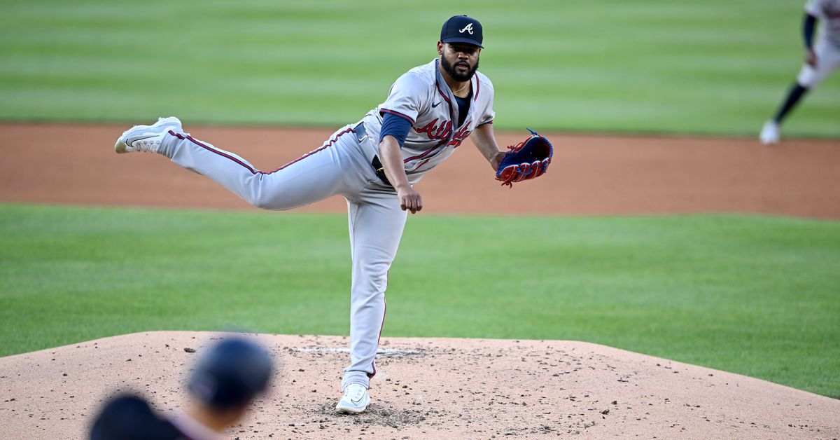 Braves look to sweep away Nats behind Lopez