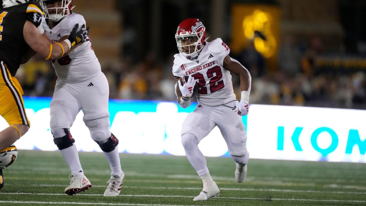 Fresno State Bulldogs win projections, strengths and weaknesses, quarterback spotlight and more