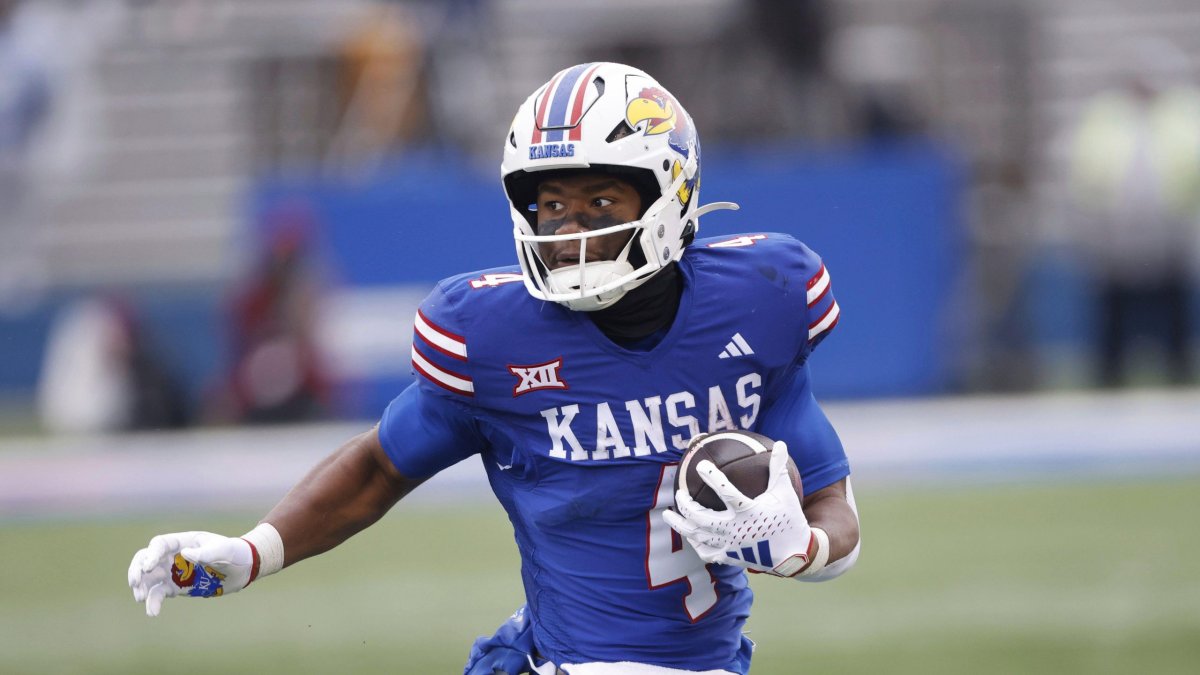 Kansas Jayhawks win projections, strengths and weaknesses, quarterback spotlight and more