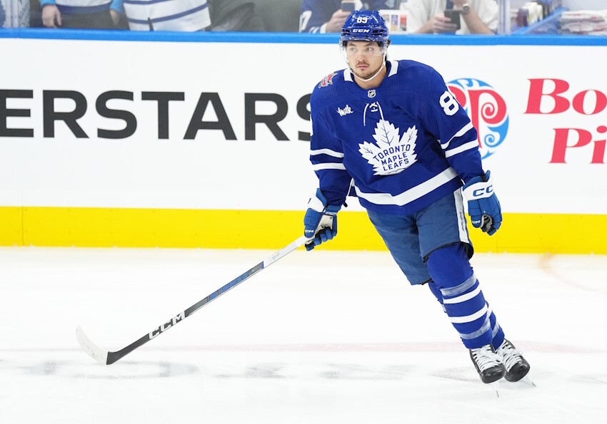 NHL Rumors: The Toronto Maple Leafs Left Wing Depth Depends on What Happens with Nick Robertson