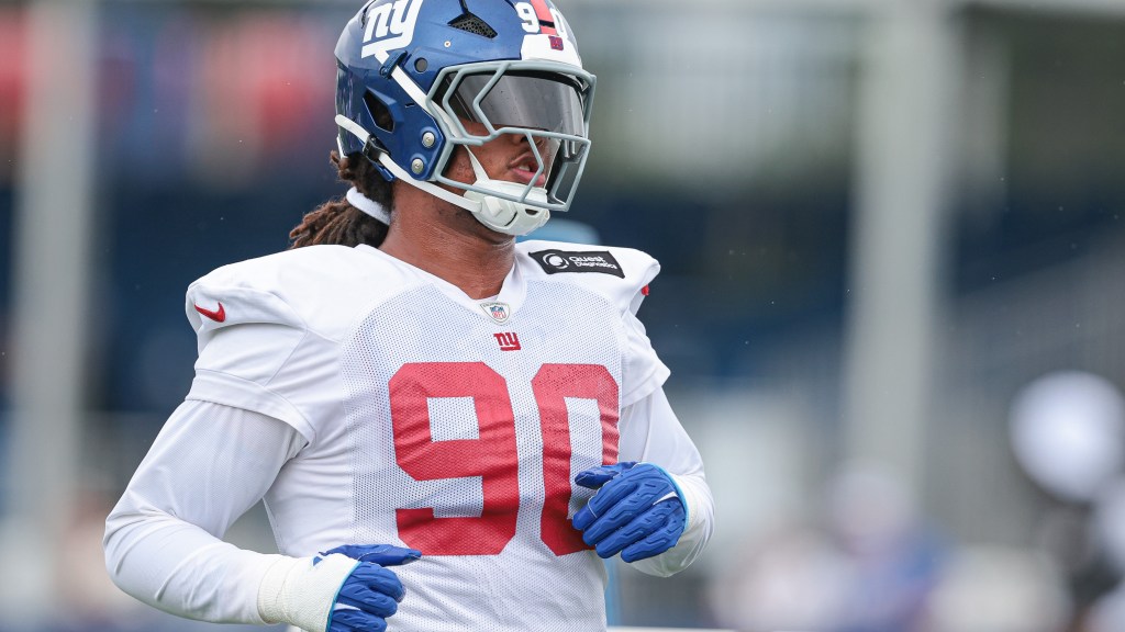 New York Giants sign two rookies, waive Ryder Anderson