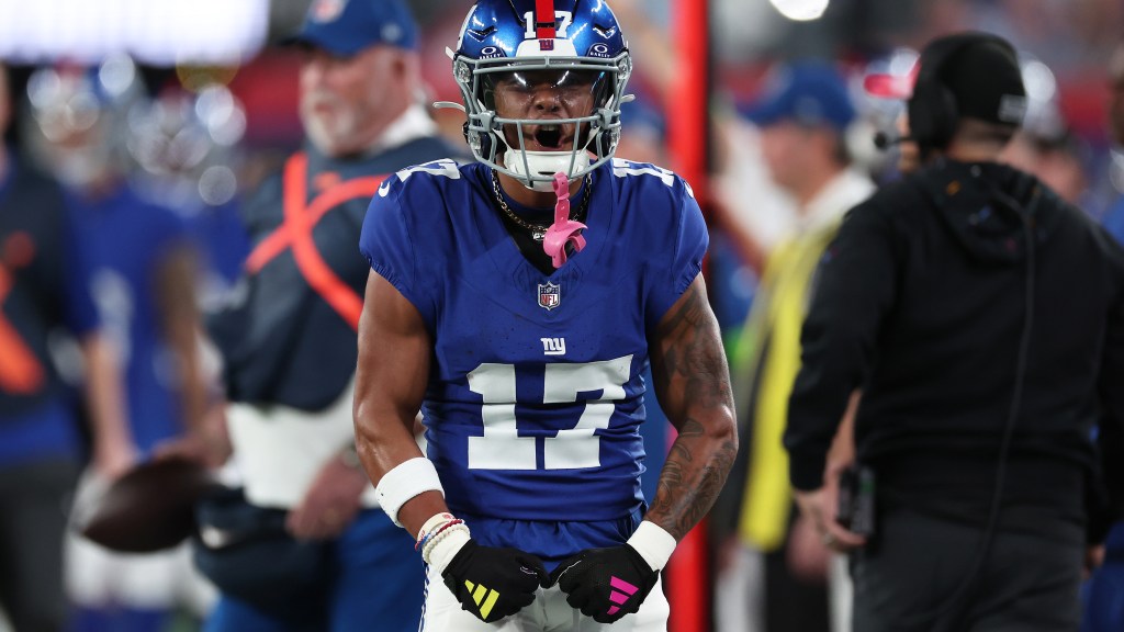 New York Giants star has unique pitch for wearing retired numbers