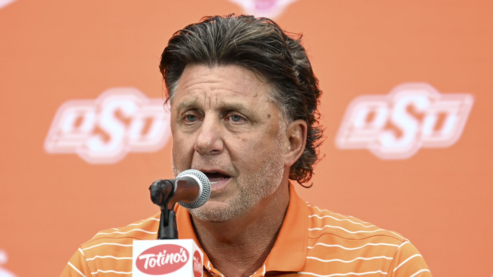Oklahoma State HC delivers NIL message for his players: 'There’s no negotiating now'