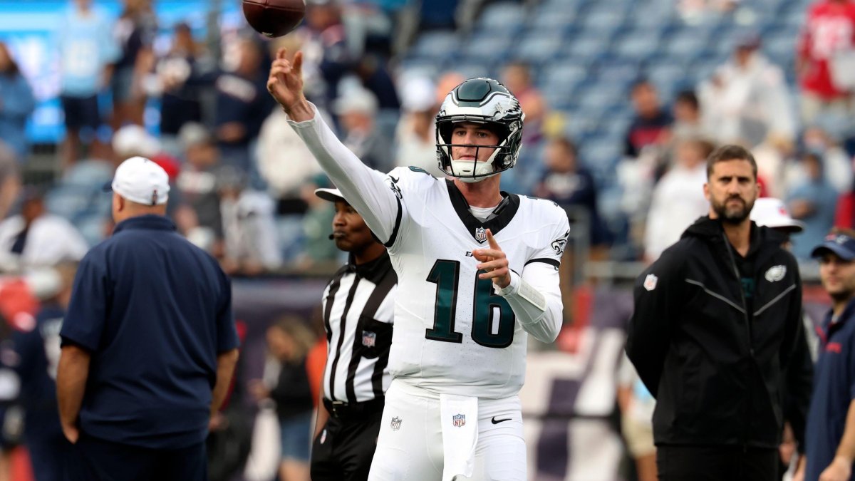 Philadelphia Eagles 14, New England Patriots 13