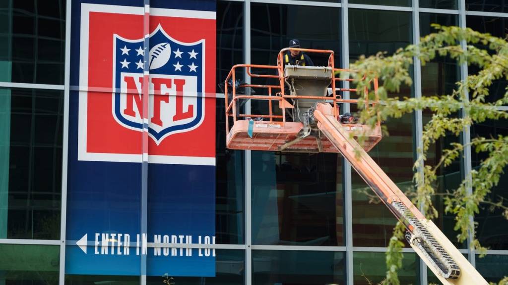 Value, Projections, Stats and ADP