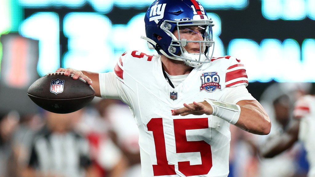 ‘Third quarterback’ rule change could benefit Giants’ Tommy DeVito