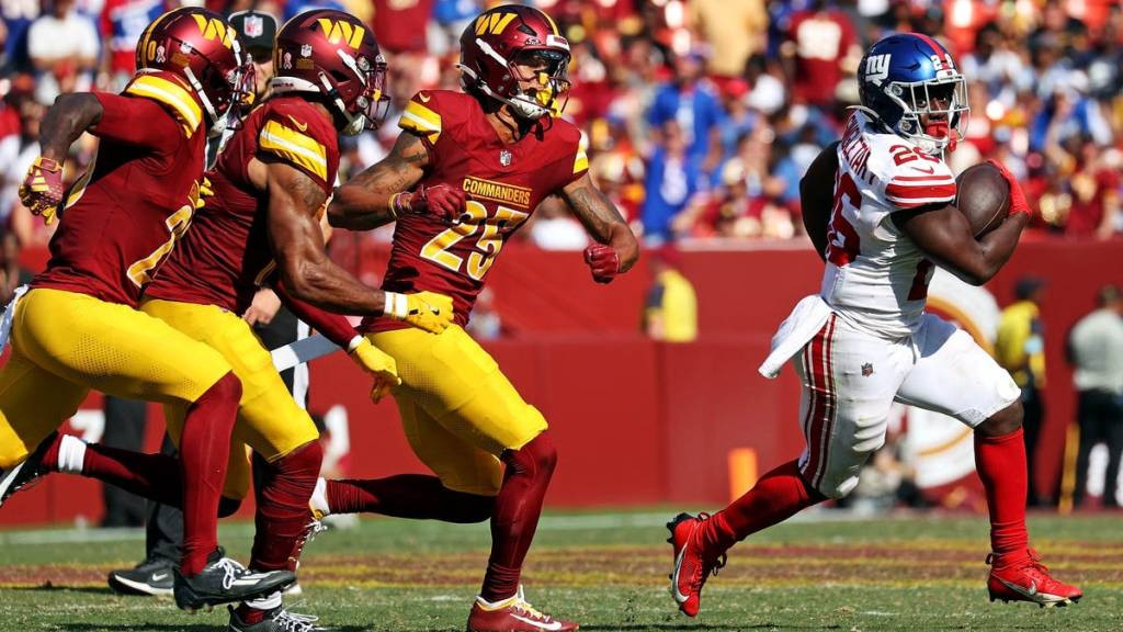 Devin Singletary player props odds, tips and betting trends for Week 3
