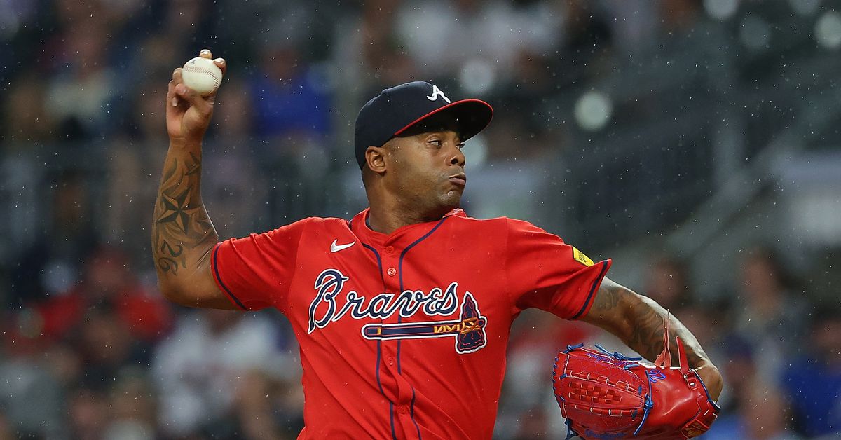 Atlanta Braves News: Big Missed Opportunity in Brutal Loss, A Rare Implosion from Rasiel Iglesias, more