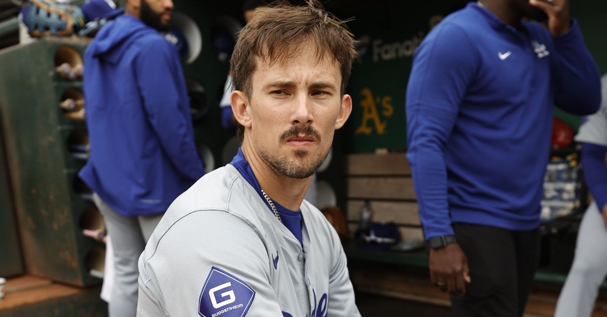 Atlanta Braves acquire Cavan Biggio from Giants