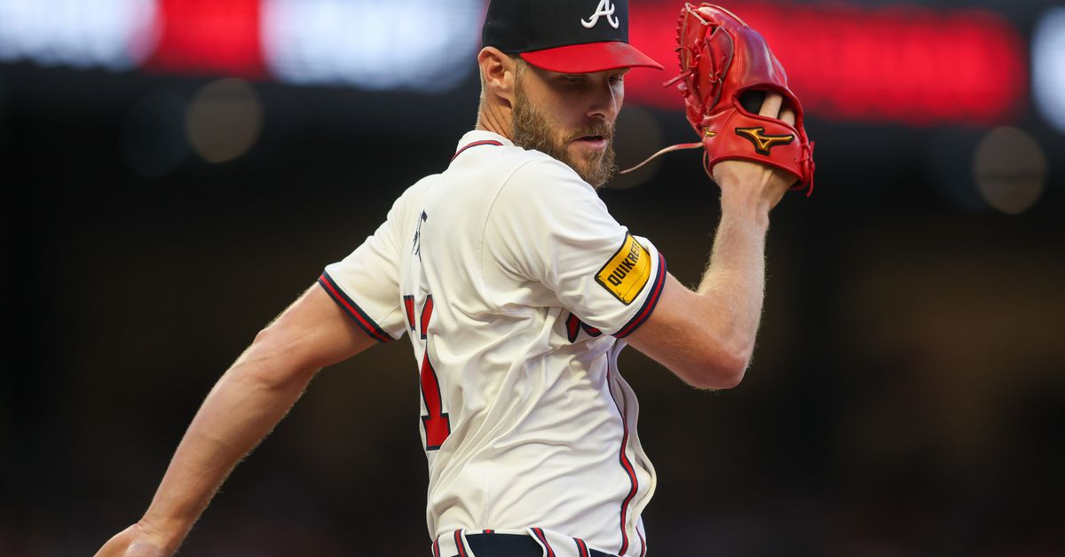 Chris Sale dominates, Braves win 3-0