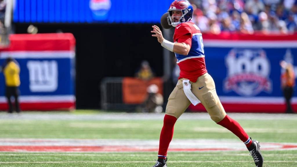 Daniel Jones player props odds, tips and betting trends for Week 2