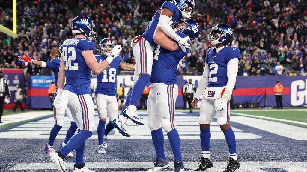 Giants’ Darius Slayton offers high praise for revamped offensive line