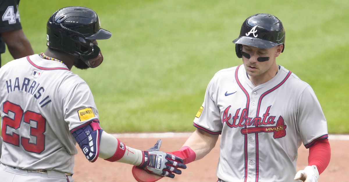 Harris returns to leadoff, Kelenic starts in left in Philly finale