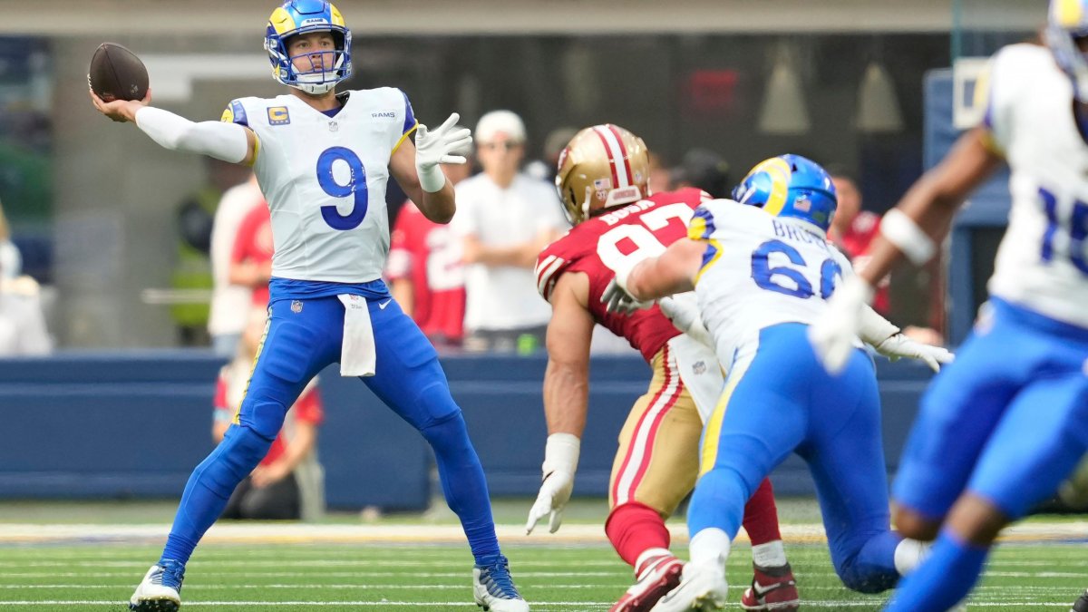 Matthew Stafford’s masterclass keeps the injury-plagued Rams in the fight