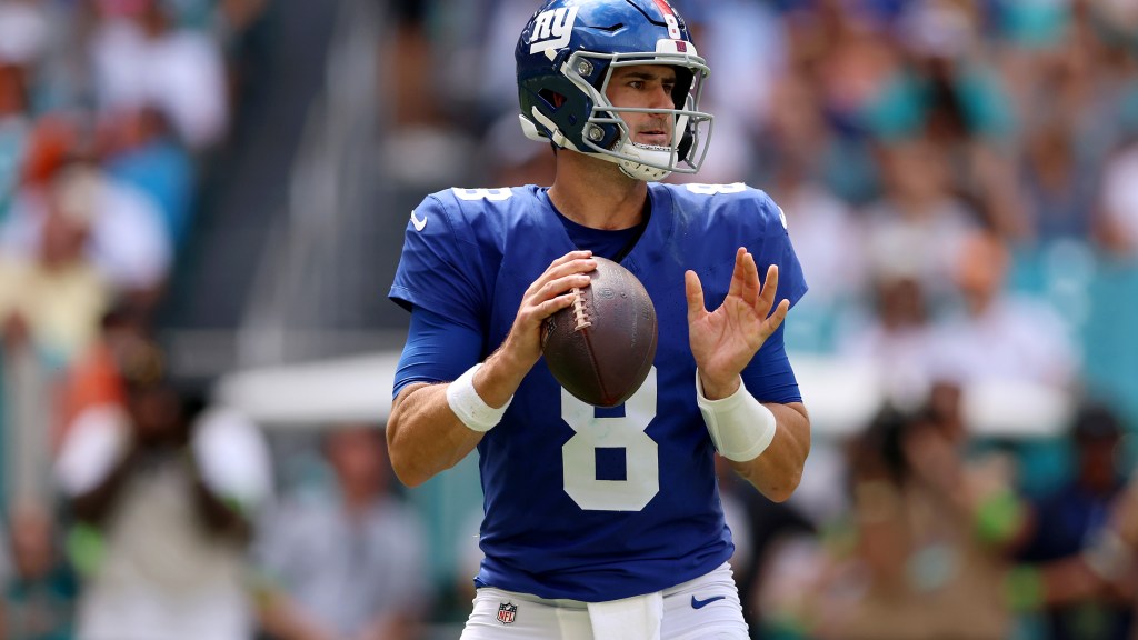New York Giants QB Daniel Jones unfazed by heckling fans, opponents