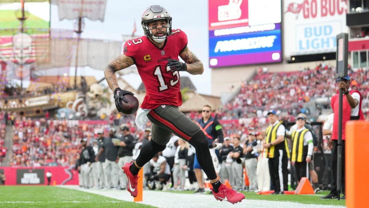 Top starts, sits and sleepers in fantasy football for Week 1