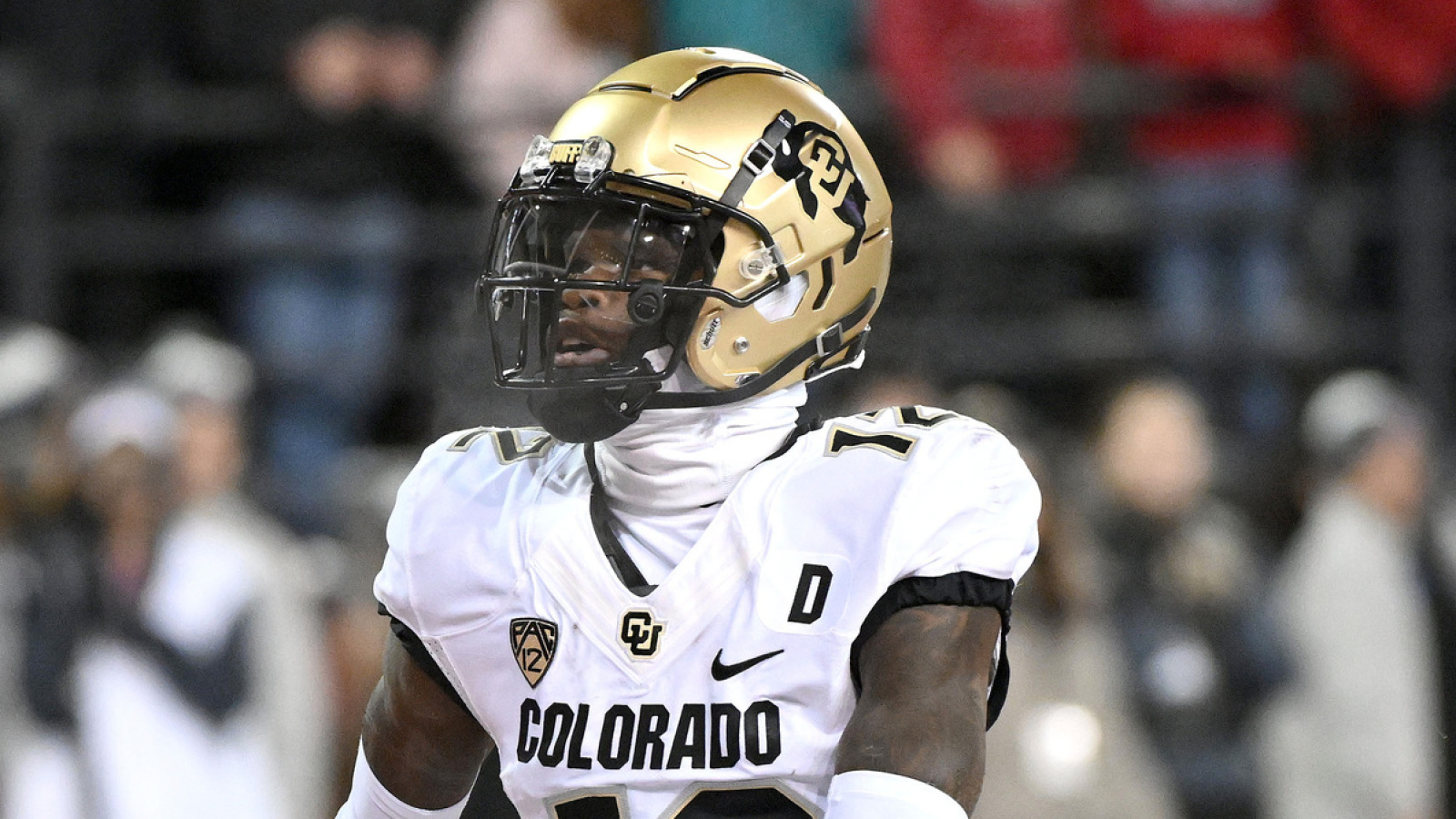 Travis Hunter's new NIL deal sets example in tumultuous landscape