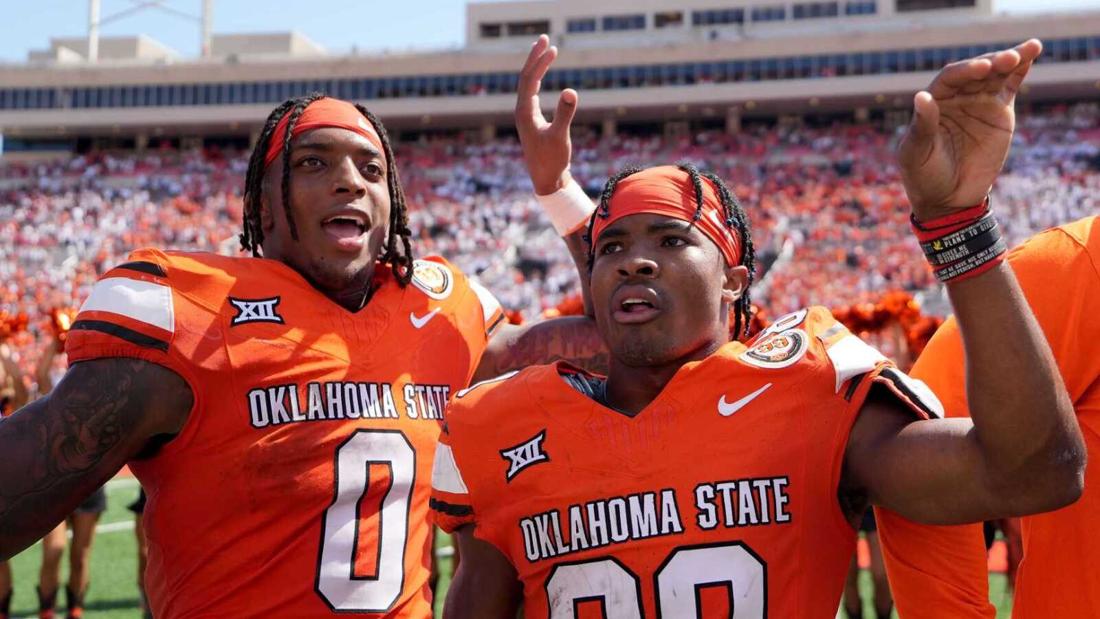 Watch: Oklahoma State escapes upset bid from Arkansas in 2OT