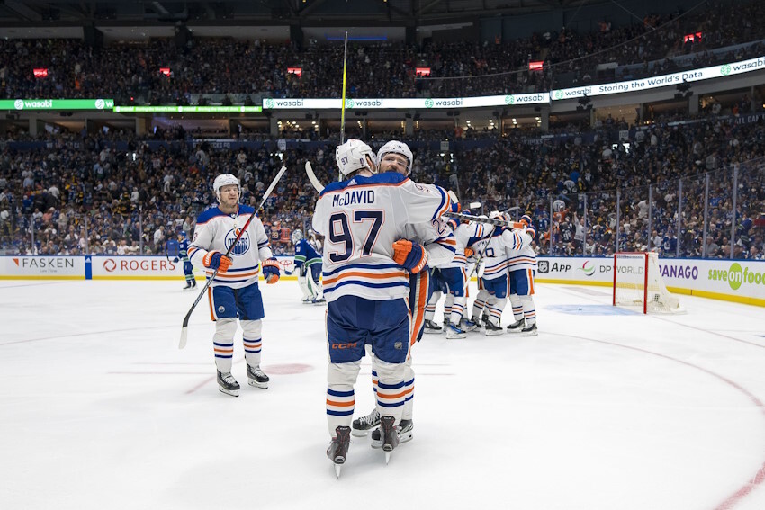 Who are the NHL Top 5 Forward Duos?
