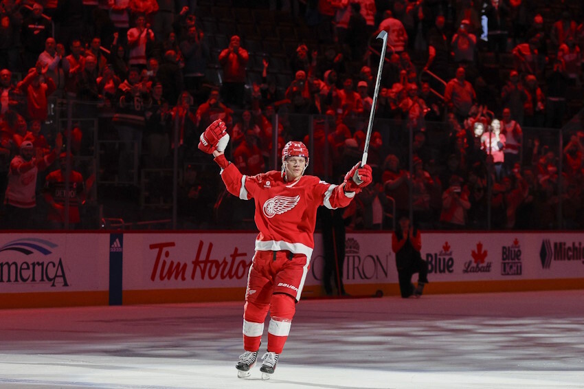 Why Are the Red Wings Looking Long-Term with Moritz Seider and Lucas Raymond?