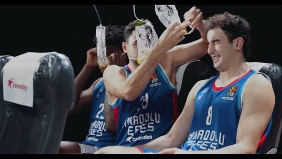Anadolu Efes players star in Corendon Airlines’ fun safety instructions video