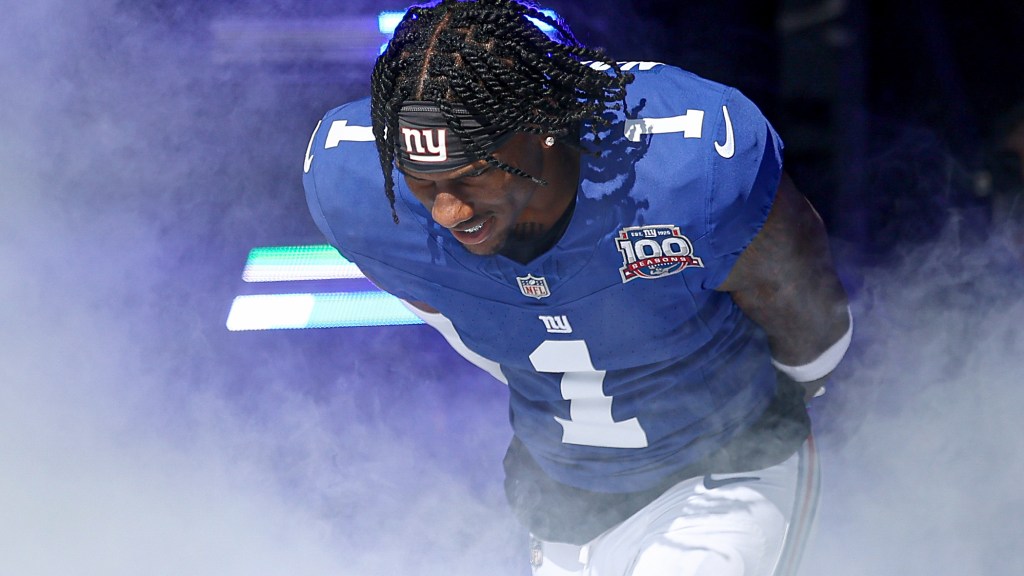 Are the Giants playing today in Week 8?