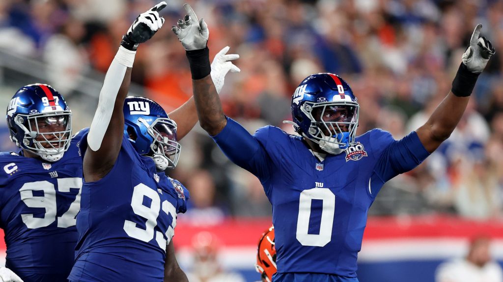 Brian Burns was Giants’ highest-graded player in Week 6 loss to Bengals