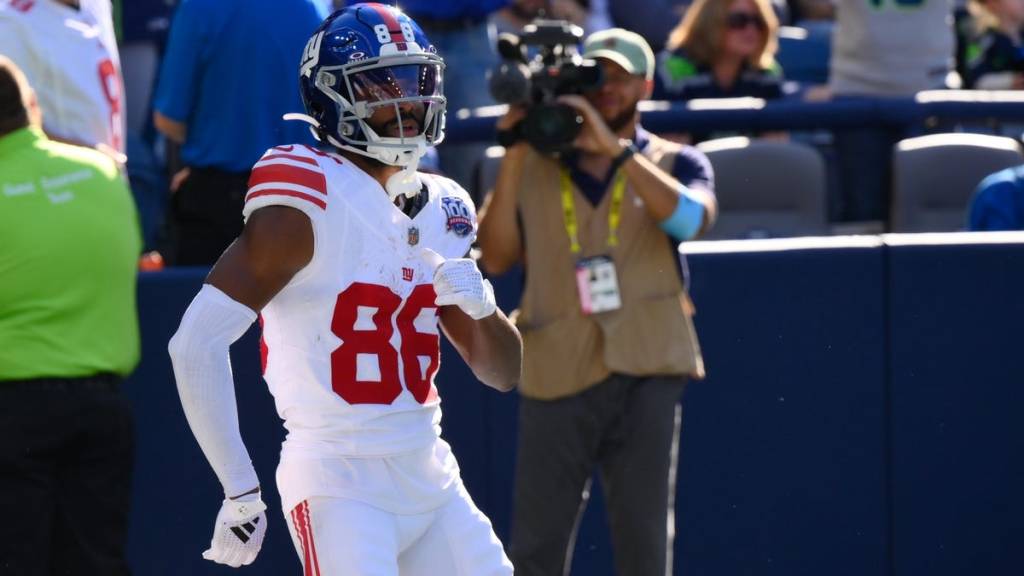 Darius Slayton injury update, status vs. Eagles in Week 7
