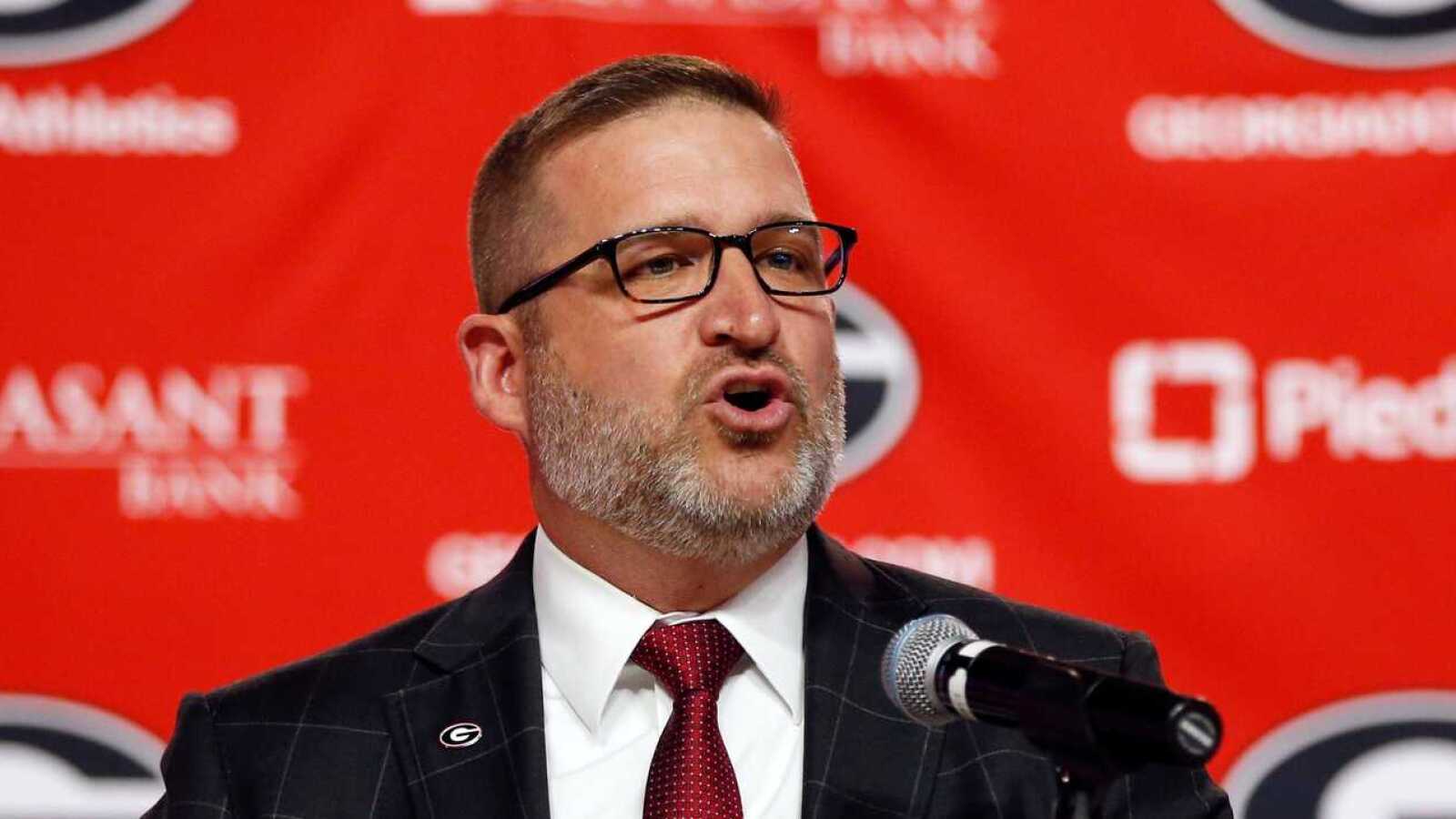 Georgia AD addresses controversial officiating in Texas game