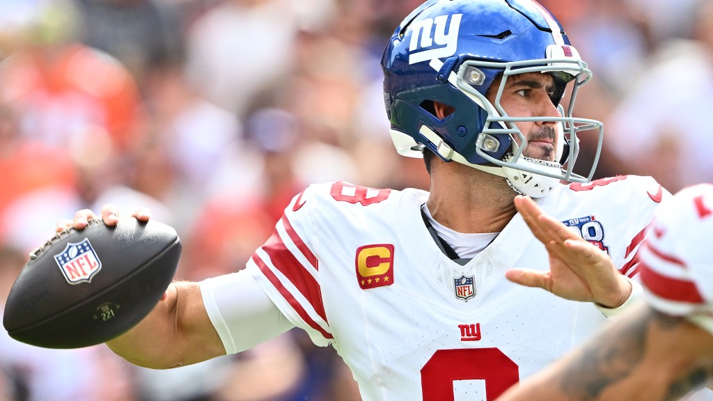 Giants’ Daniel Jones offers a self-evaluation on deep ball struggles