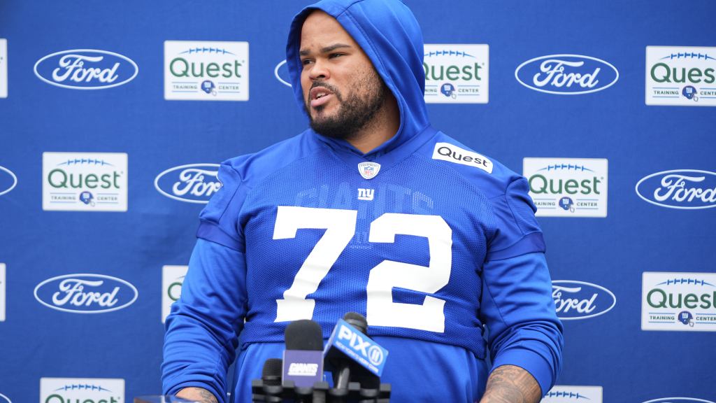New York Giants OL Jermaine Eluemunor vows to play vs. Steelers