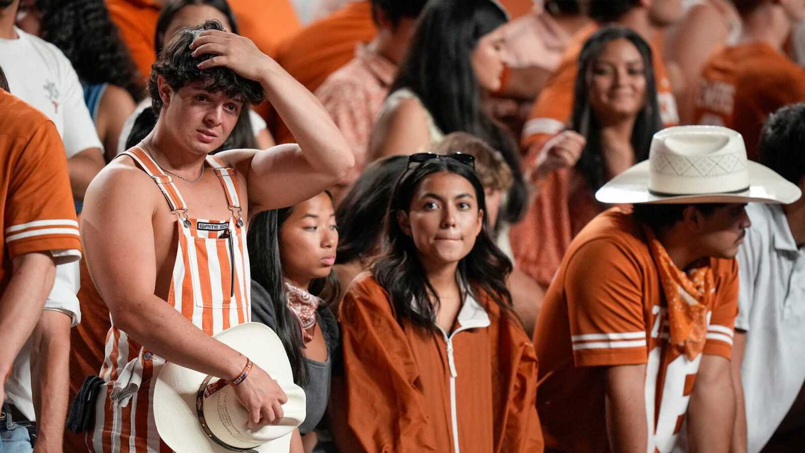 SEC slaps Texas with stiff fine for debris-slinging episode
