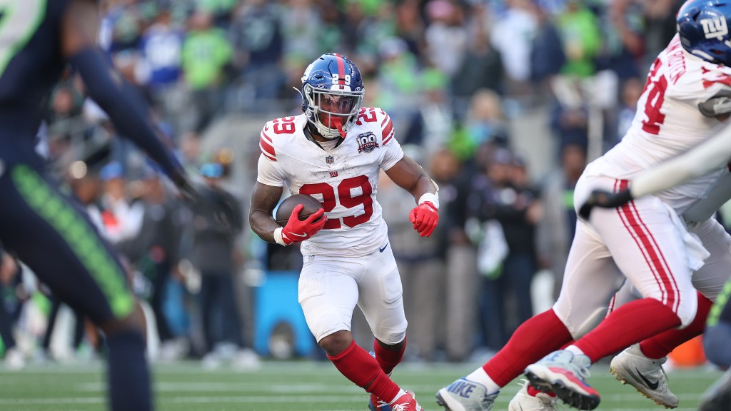 Tyrone Tracy Jr. in concussion protocol