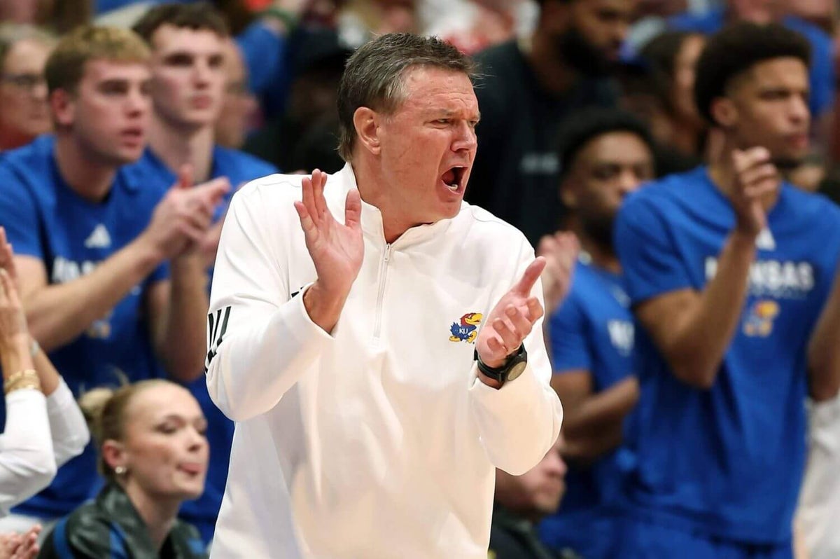 AP Top 25 men’s college basketball rankings: Kansas remains at No. 1 after first week