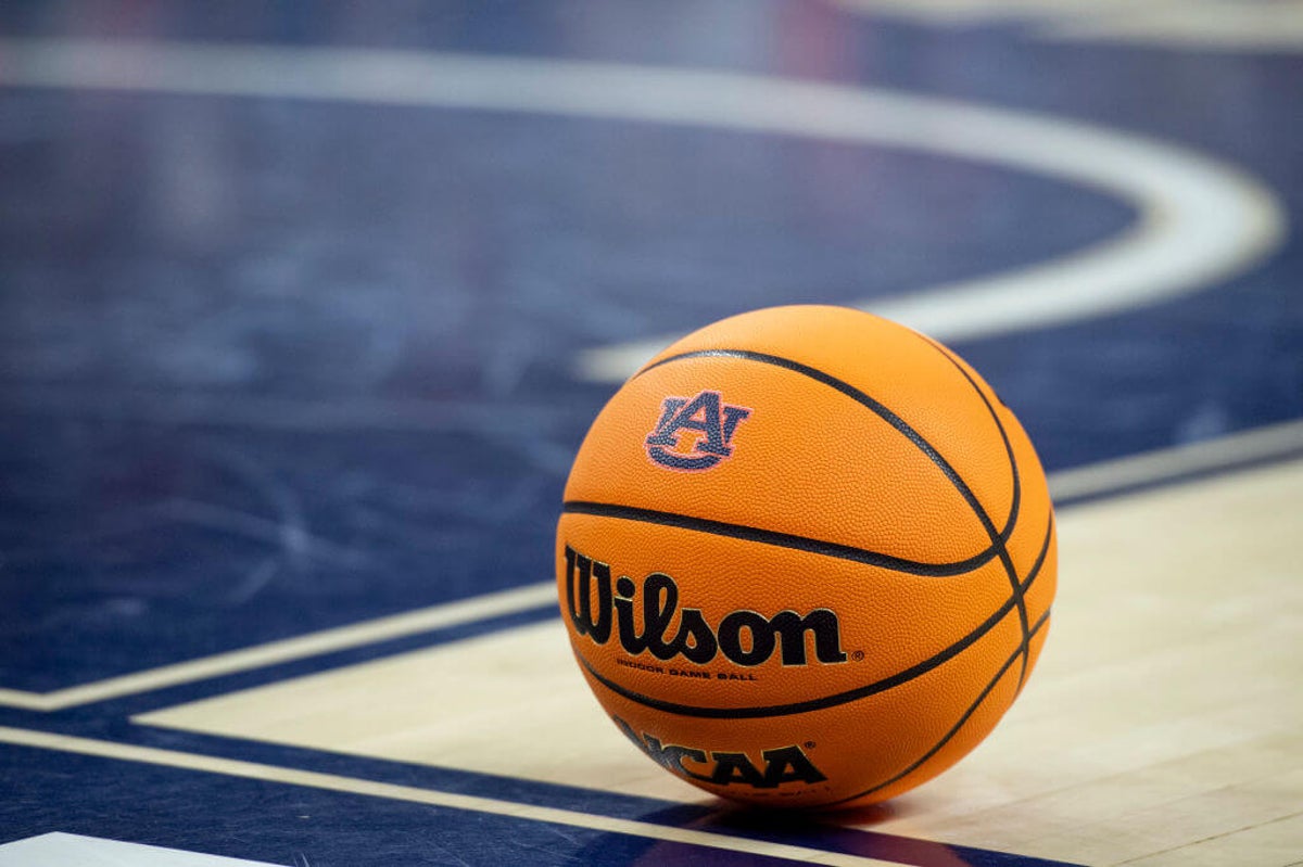 Auburn men’s basketball team’s flight grounded after altercation between players: Reports